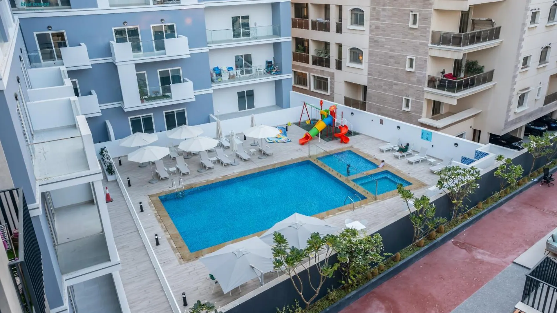 Blue Breeze - Stylish 2Br With Balcony & Private Terrace In Jvc Apartment Dubai