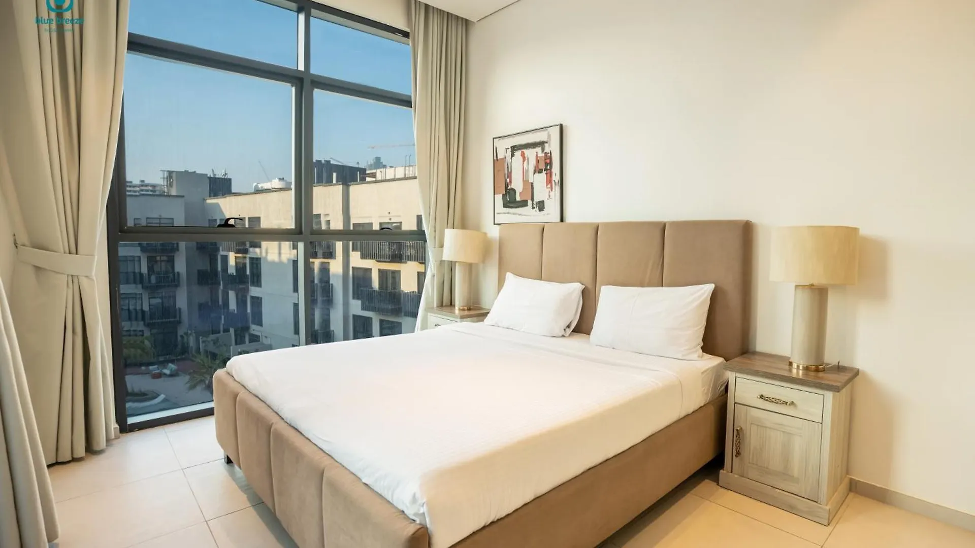 Blue Breeze - Stylish 2Br With Balcony & Private Terrace In Jvc Apartment Dubai United Arab Emirates